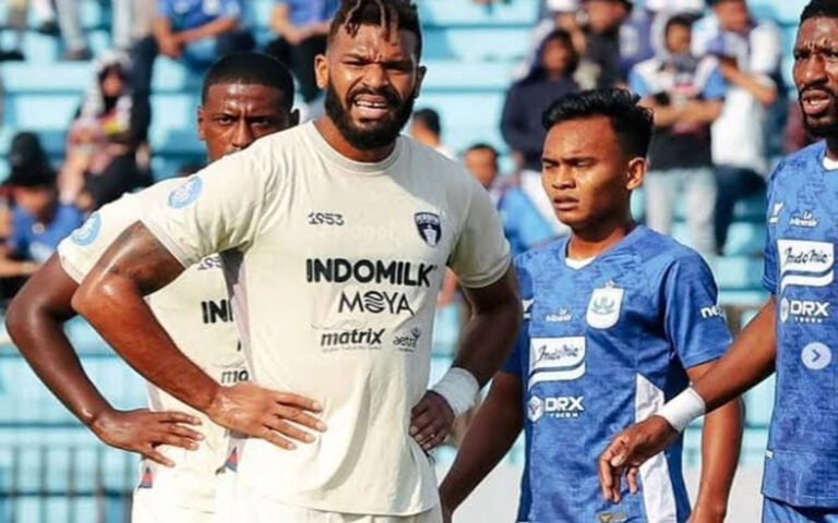 Tuan Rumah, PSIS Ditaklukan Persita Tangerang