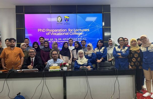 Sekolah Vokasi Undip Dorong Dosen Studi Lanjut, Tingkatkan SDM