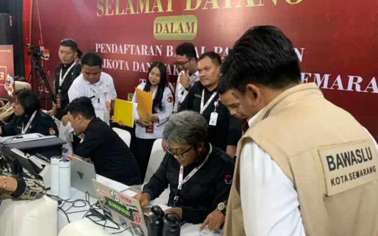 Paslon Yoyok-Joko Harus Sertakan Surat Pengunduran Diri dari Anggota Dewan