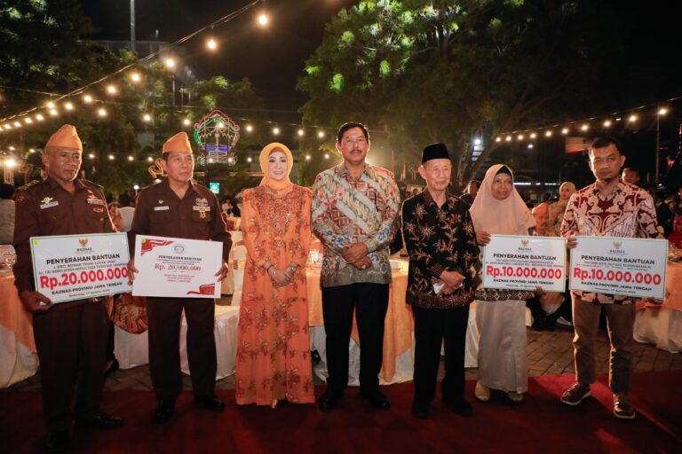 Resepsi Kenegaraan, Nana Berikan Penghormatan Kepada Veteran