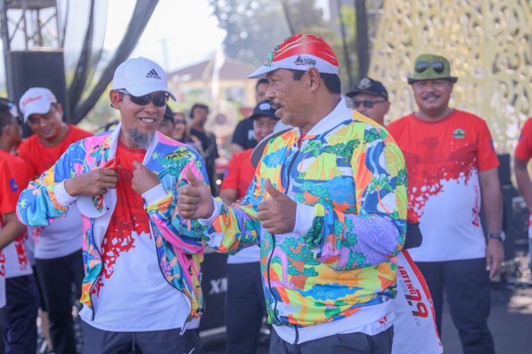 Nana Luncurkan Jersey, Bank Jateng Tour de Borobudur