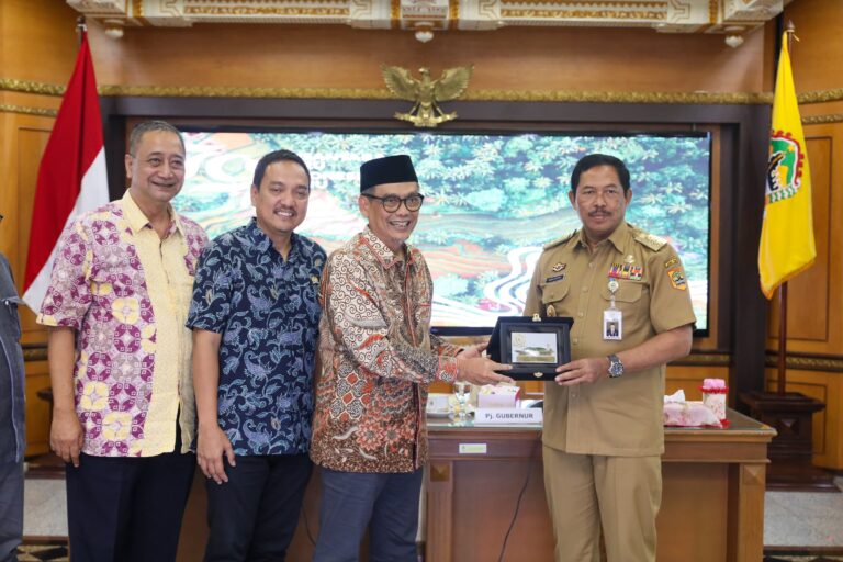 DPR Apresiasi Kinerja PPDB dan Merdeka Belajar di Jateng