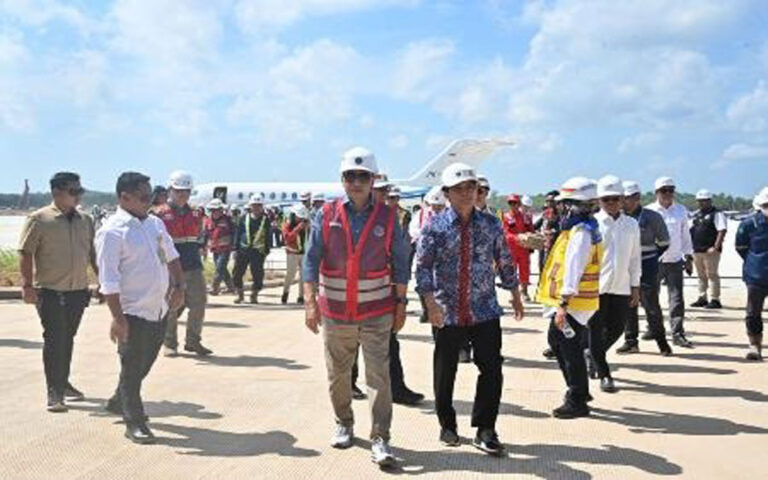Uji Coba Penerbangan Perdana Pesawat Jet Sukses di Bandara IKN