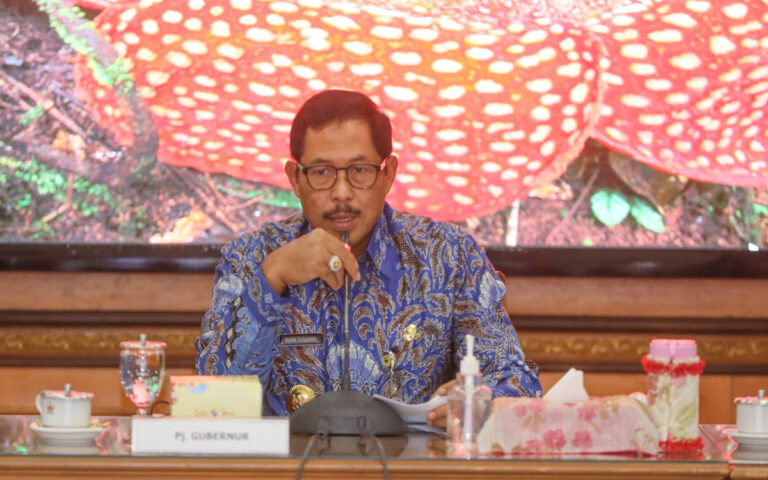 Nana Sudjana Optimistis Peringkat Jateng Pada  PON XXI Terus Naik