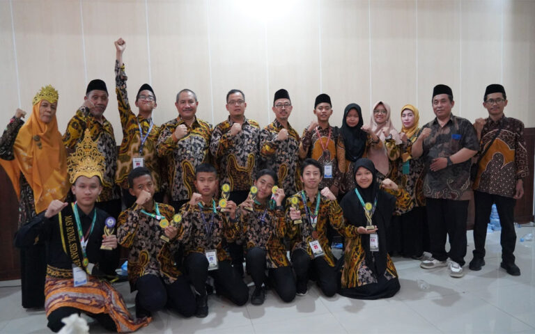 Jateng Raih 3 Emas Dalam Kompetisi Sains Madrasah dan Madrasah Young Researchers Supercamp