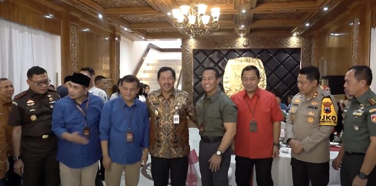 Nana Rangkul Andika dan Ahmad Lufti Jelang Deklarasi Kampanye Damai