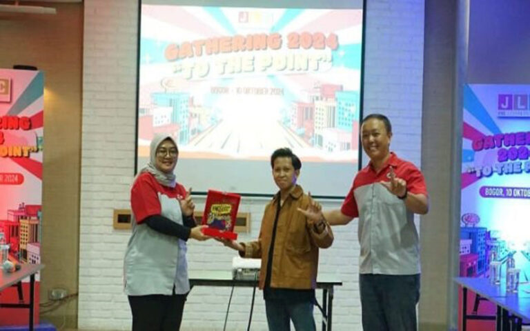 Berikan Layanan Terbaik, JNE Gelar JLC Member Gathering 2024