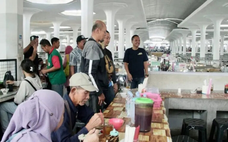 Paslon Yoyok-Joss Akan Kembalikan Kejayaan Pasar Johar