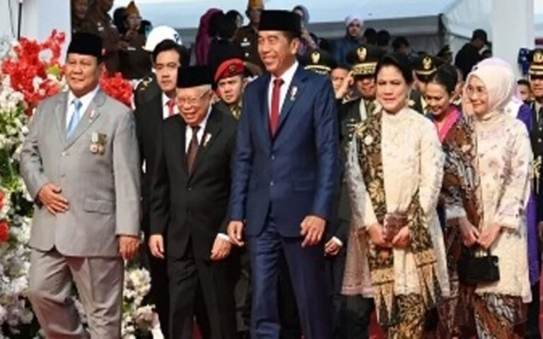 Presiden dan Wapres Hadiri Upacara HUT TNI ke-79