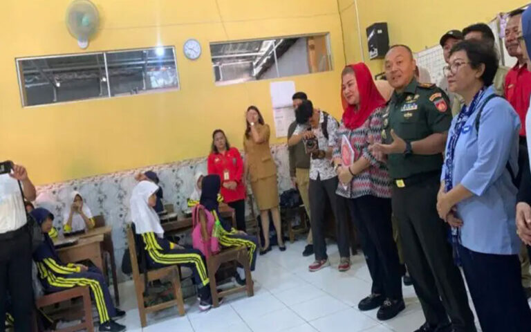 Pemkot Semarang dan PPJI Bagikan 4.000 Makanan Bergizi