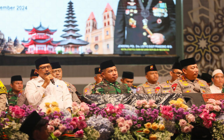 Pj Gubernur Jateng Ajak Masyarakat Kawal Pilkada Hingga Tuntas