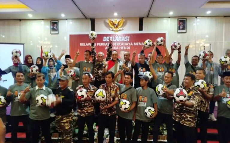 Relawan Perkasa Bercahaya Deklarasi Untuk Menangkan Andika-Hendi
