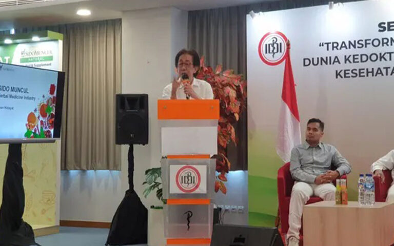 Sido Muncul Bersama IDI dan RS Ukrida Gelar Seminar Pemanfaatan Obat Tradisional