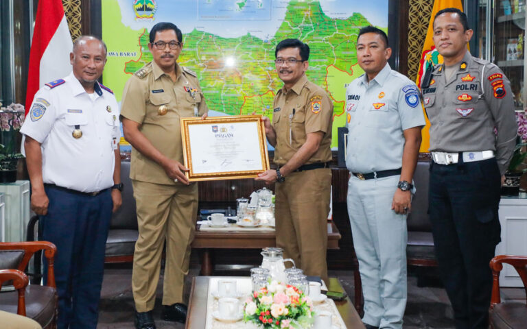 Pemprov Jateng Mampu Tagih PKB Senilai Rp95 Miliar