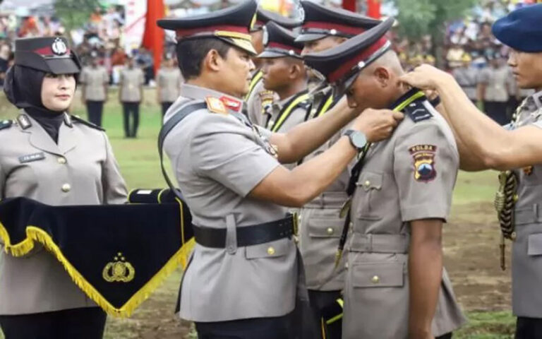 Lantik 1.079 Bintara Muda, Kapolda Jateng Minta Jaga Nama Baik Institusi dan Lembaga Pendidikan Polri