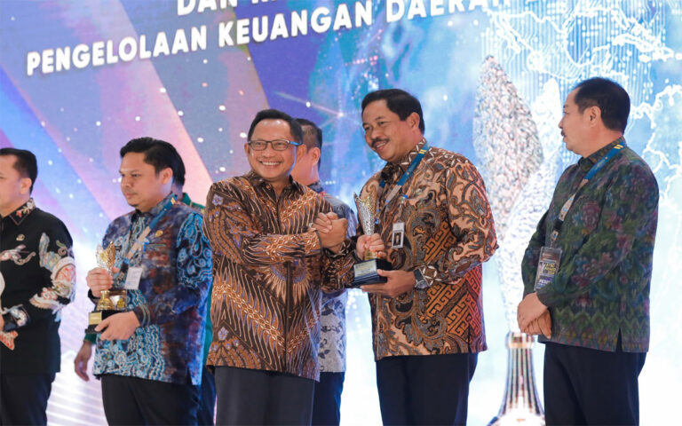 Pemprov Jateng Borong 3 Penghargaan dari Kemendagri