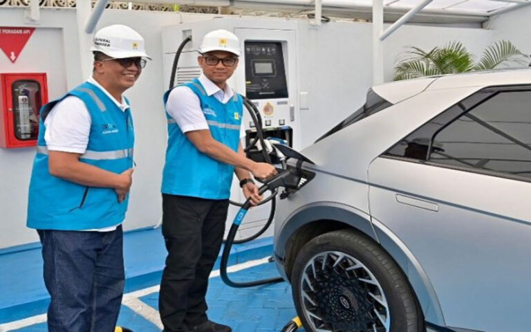 Dirut PLN Pastikan Seluruh SPKLU Siap Layani Masyarakat 24 Jam