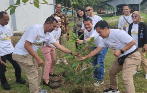 KAI Wisata Dukung Gerakan Sejuta Pohon