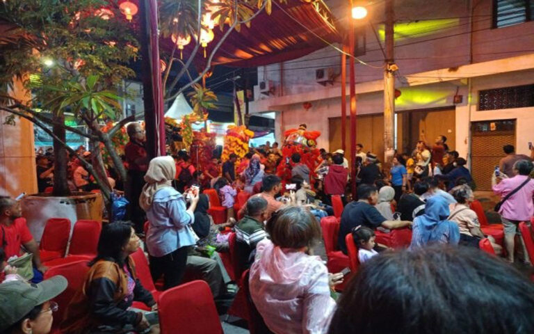 Irwan Hidayat Dorong Pasar Imlek Semawis Semarang Semakin Maju