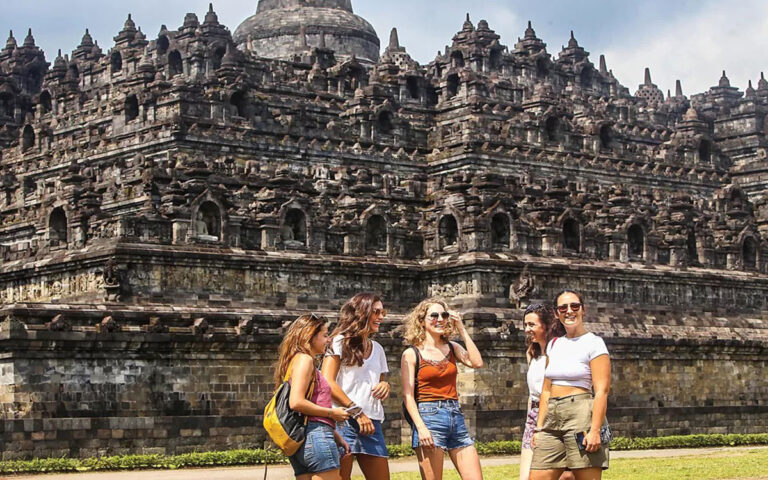 Borobudur Buka Akses Sunrise, Hadirkan Pengalaman Wisata Kelas Dunia