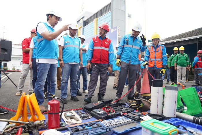 Awali 2025, PLN Berkomitmen Jaga Keselamatan Personel dan Warga Masyarakat
