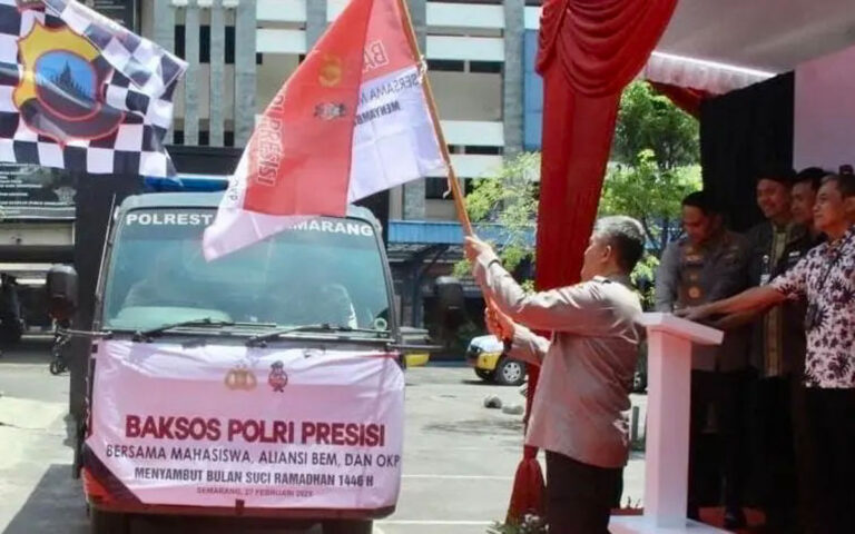 Sambut Ramadhan, Polda Jateng Gelar Bakti Sosial Bagikan Sembako