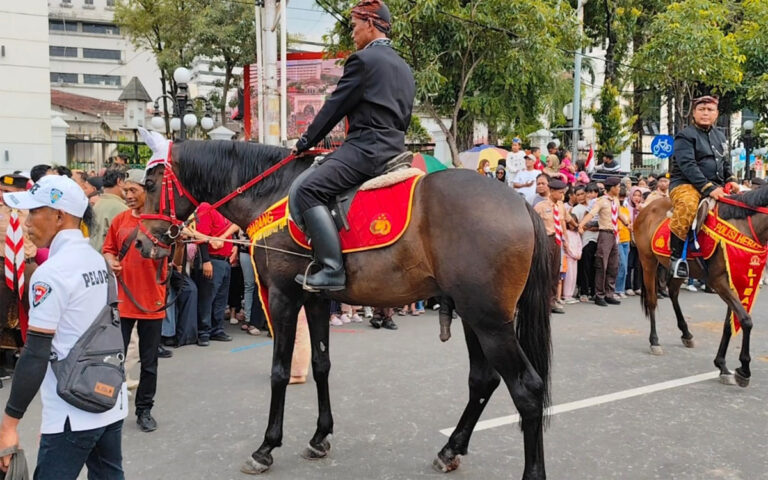 Upacara Tradisi Dugderan Sambut Ramadhan Berlangsung Meriah