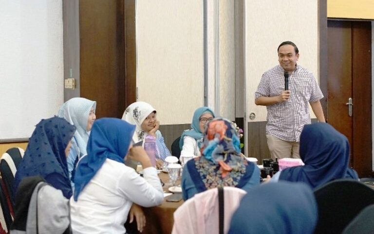 SIG Komitmen Dorong UMKM Naik Kelas