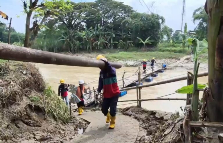 PLN Sigap Pulihkan Kelistrikan Pasca Banjir Grobogan