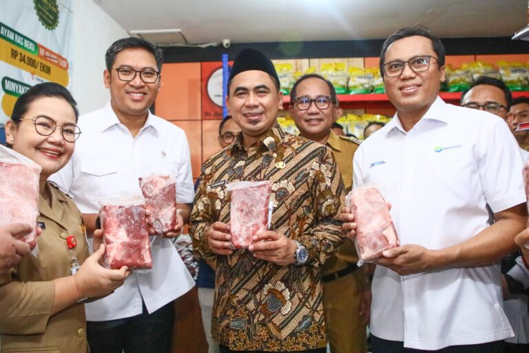 Pemprov Jateng Dukung PT Pos Jadi Gerai Pangan Murah di Bawah HET