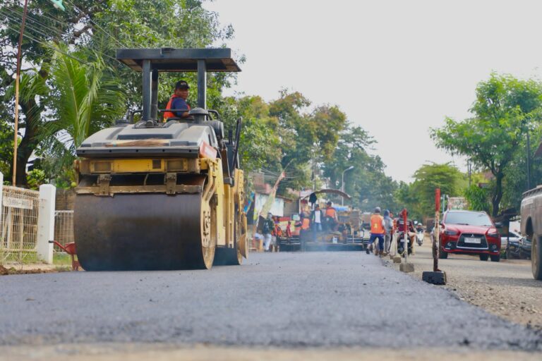 Warga Jepara Sambut Positif Perbaikan Jalan oleh Pemprov Jateng