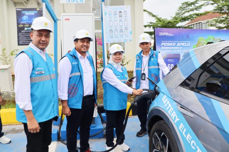 Lebaran 2025, PLN Siapkan 1.000 Unit SPKLU di Jalur Trans Jawa-Sumatera