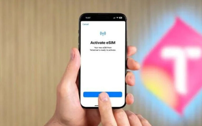 Telkomsel Dorong Pelanggan Segera Beralih ke eSIM