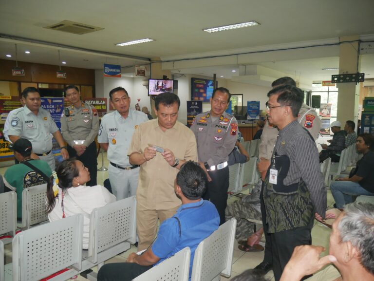 Warga Jateng Antusiasme Bayar Pajak Kendaraan, 3 Hari Tembus Rp28 Miliar