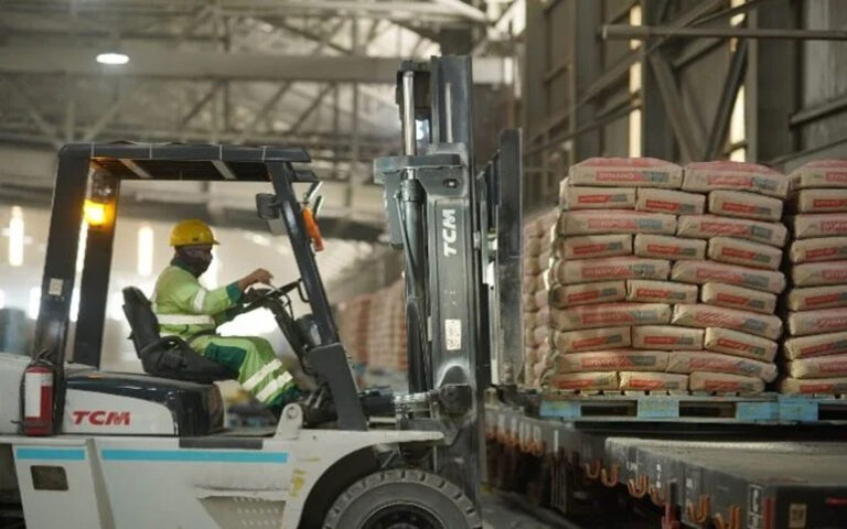 Kuartal I/2025, Permintaan Semen Pasar Domestik Terkontraksi 7,4%