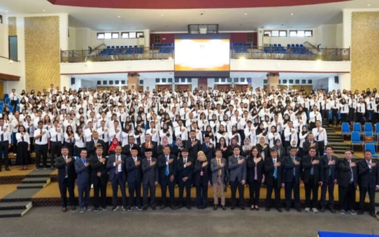 Undip Lantik 316 PNS dan 10 Pejabat Baru
