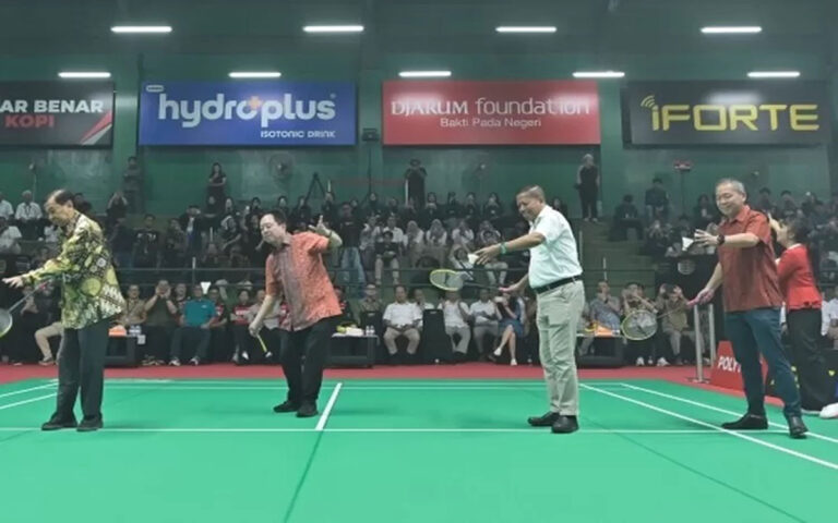 Djarum Foundation dan Undip Resmikan Gedung Bulutangkis Polytron Stadium