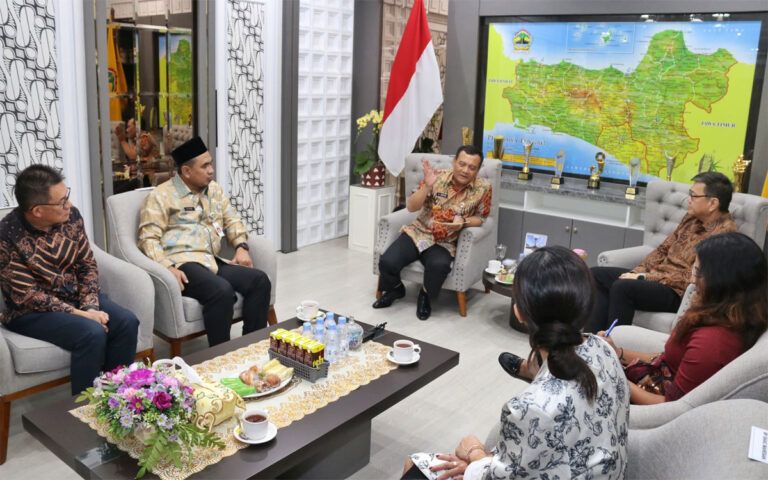 Terima Dubes Singapura, Luthfi Sampaikan Pengembangan Pelabuhan di Jateng