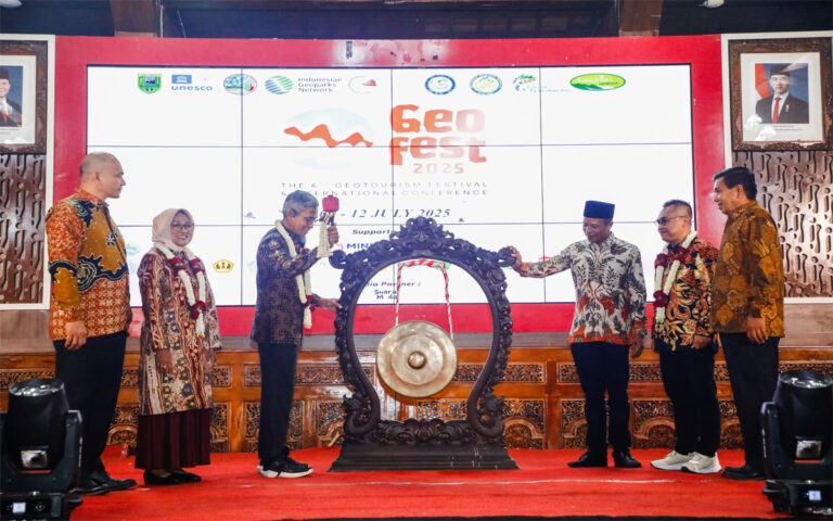 Kelestarian Alam di Kawasan Geopark Perlu Terus Dijaga