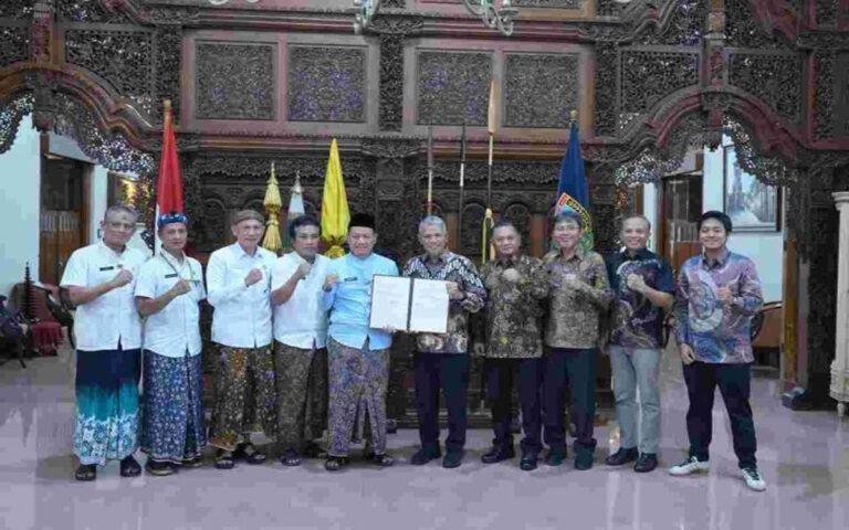 SG dan Pemkab Kudus Berkolaborasi Olah Sampah Jadi Energi Alternatif RDF