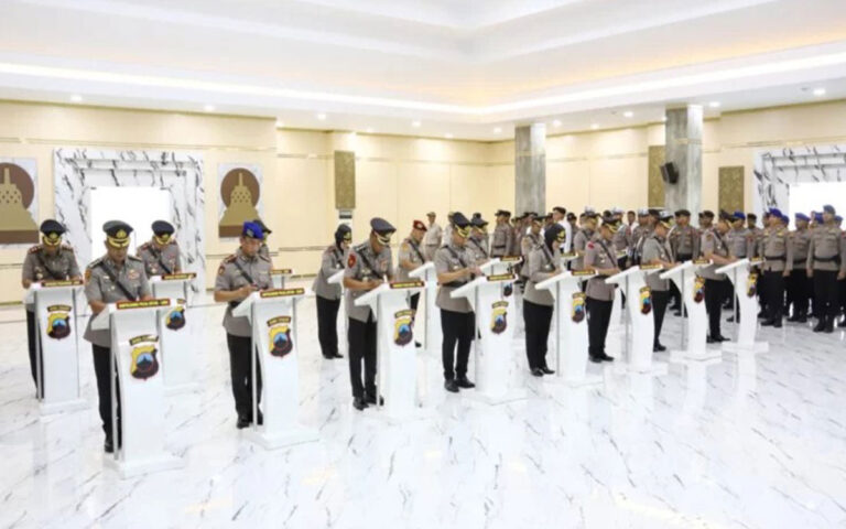 Lima Kapolres dan Tiga PJU di Jateng Resmi Berganti