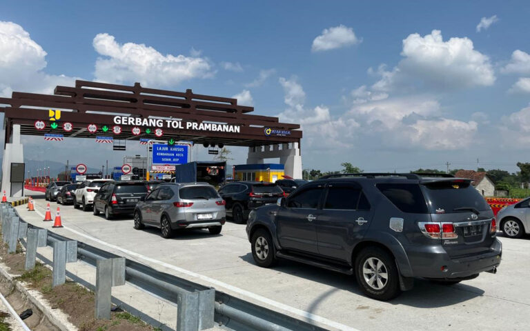 Ruas Tol Klaten-Prambanan Mulai Dioperasikan