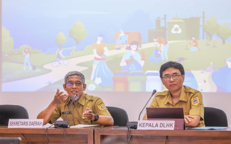 Pemprov Jateng Tawarkan Proyek Pengelolaan Sampah Kepada Investor