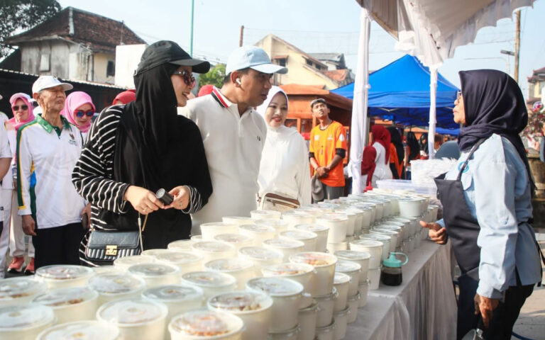 Di Hari Jadi ke-80 Jateng, 14.582 Porsi Soto Gratis Untuk Warga