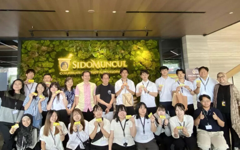 Mahasiswa Ritsumeikan University Jepang Kunjungi Sido Muncul Pelajari Budaya Jamu