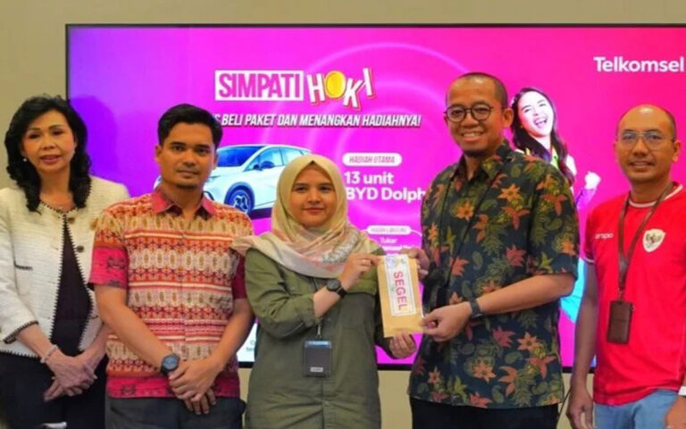 Telkomsel Umumkan 13 Pemenang Grand Prize Mobil Listrik BYD Dolphin