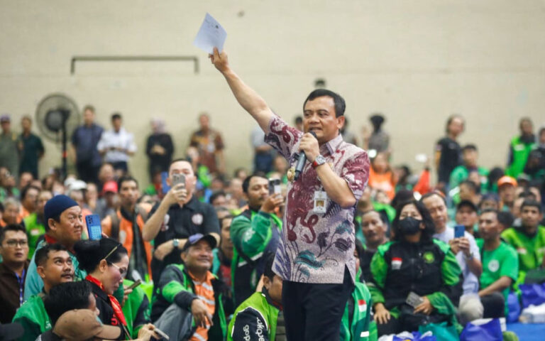 Kabar Gembira! Luthfi Bakal Beri Insentif Pajak Untuk Ojol  5%