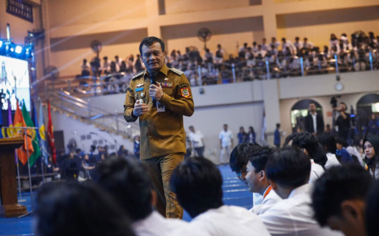Motivasi Mahasiswa, Luthfi Minta Mahasiswa Siapkan Diri Jadi Pemimpin Masa Depan