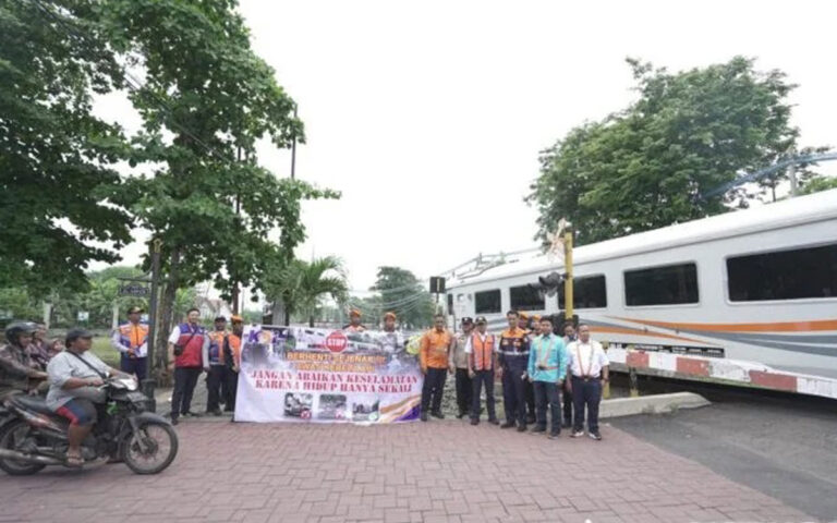 KAI Daop 4 Semarang Gelar Sosialisasi Keselamatan Di Berbagai Daerah