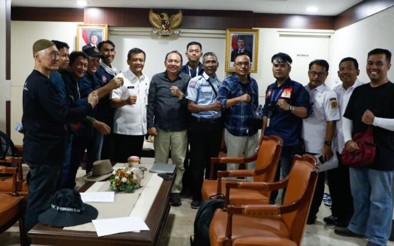 Ribuan Eks Buruh Sritex Belum Terima Pesangon, Gubernur Jateng Akan Undang Kurator